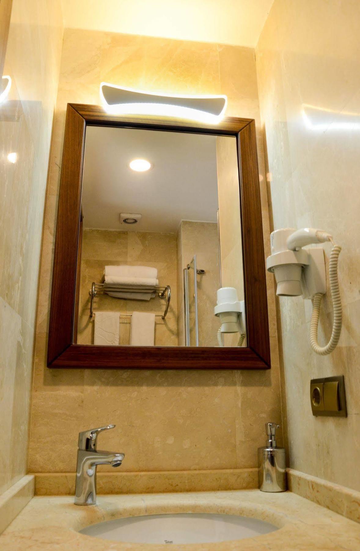 Allegra Suites Galata Istanbul Exterior photo